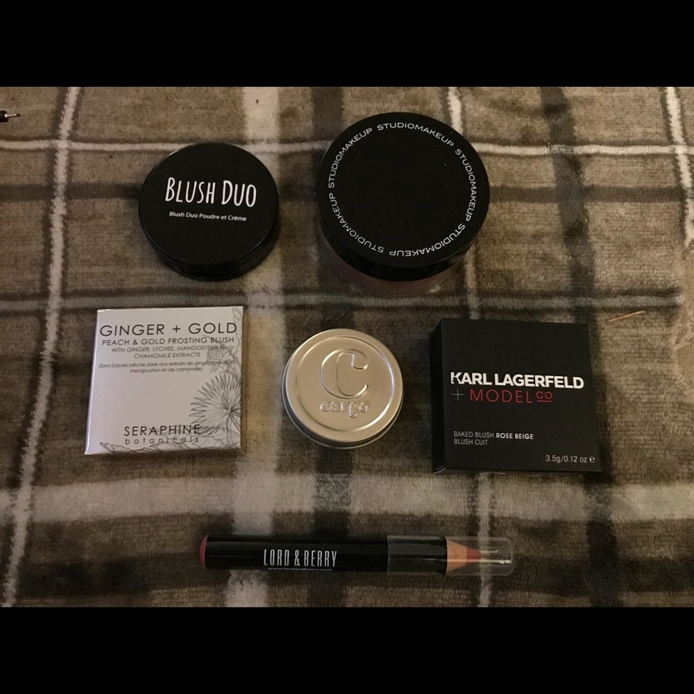Bundle of Blush
